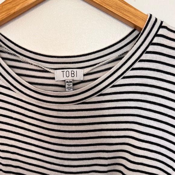 TOBI long striped tank with tie front - Picture 2 of 3